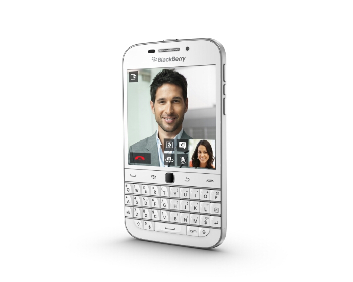BlackBerry Classic in white is now available