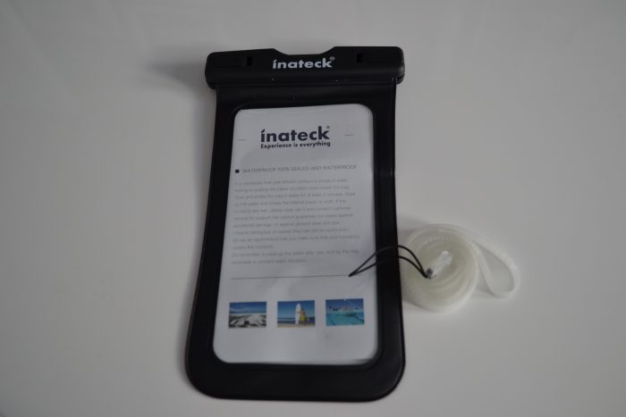 Inateck IPX8 Waterproof Pouch review