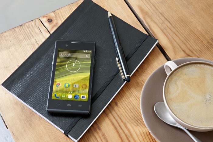 EE launch branded Rook 4G smartphone