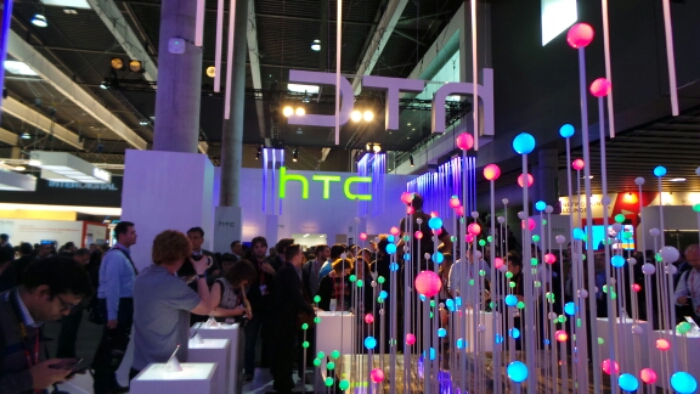 HTC Buy back their own shares