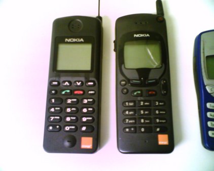 Exploring the evolution of mobile phones