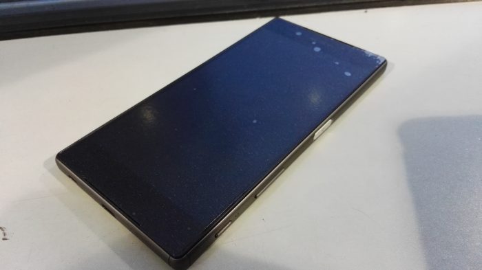 Xperia Z5   Unboxing