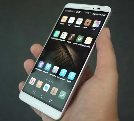 Huawei launch the Mate 8 Globally   CES