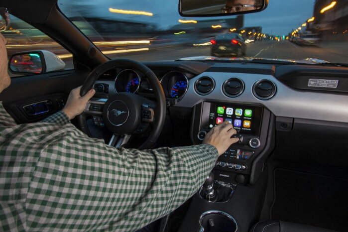 Ford and Fiat Chrysler to support Android Auto ...