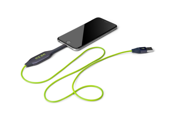 MEEM   A clever charging cable that will keep your memories safe