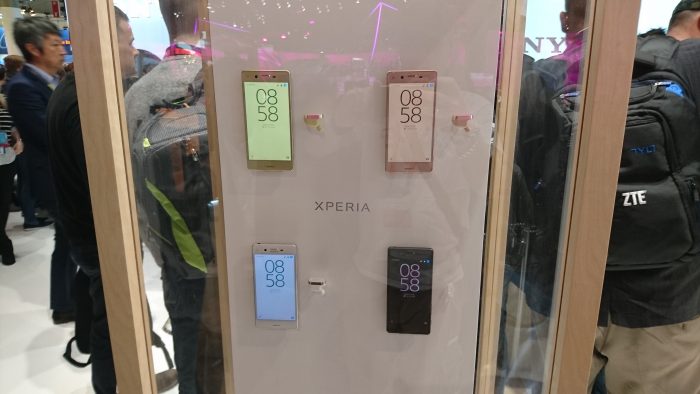 MWC   Sony Xperia X Series