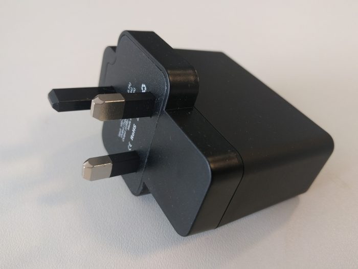 Choetech 3 port charger with Type C Review Choetech 3 port charger with Type C Review