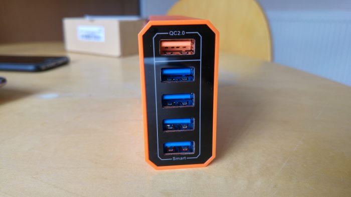 Lumsing 5 Port Desktop Charger   Review