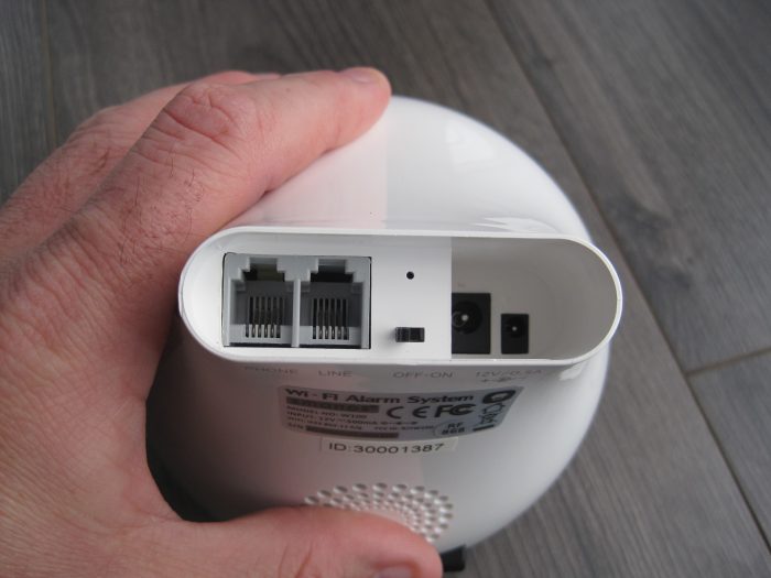 Smanos W100 WiFi wireless intruder alarm   Review