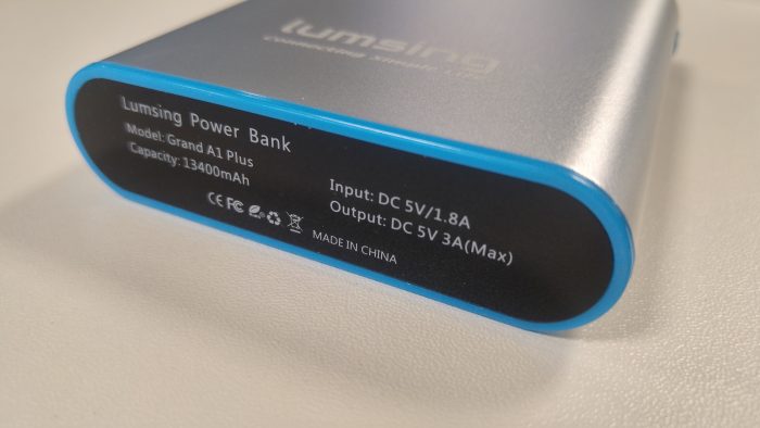 Lumsing 13400mAh Portable Charger   Review