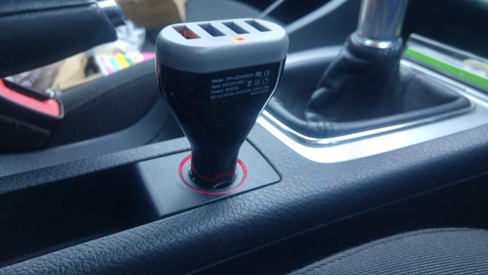 Lumsing 4 Port USB Car Charger   Review