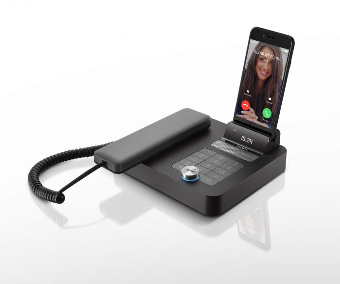 Turn your mobile phone into a desk phone   the NVX 200