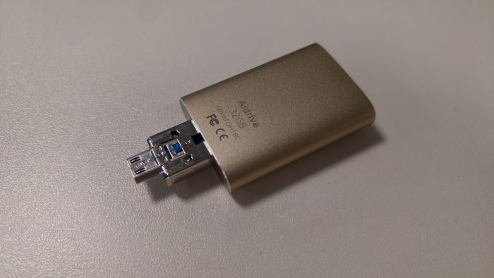 Aidrive 32GB i Flash Drive   Review