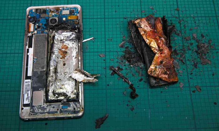 Samsung Galaxy Note7 production possibly halted as fixed handsets go bang too