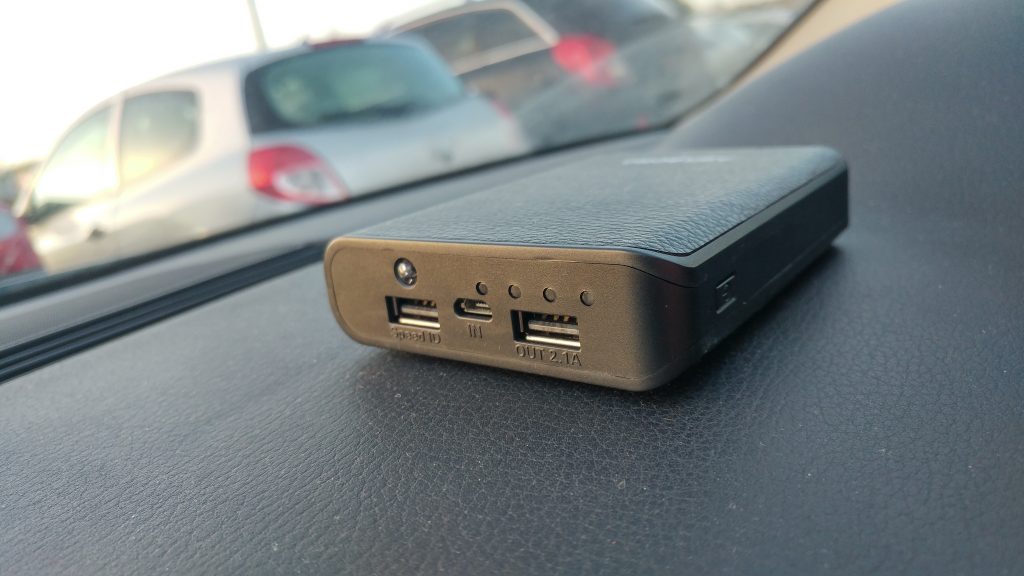 Askborg ChargeCube 10400mAh Powerbank   Review