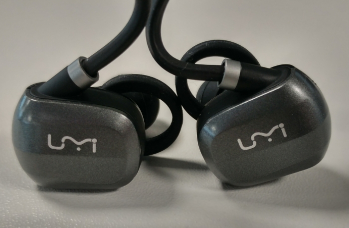 UMI BTA8 Bluetooth Earbuds   Coupon code available