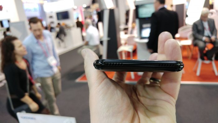 MWC   Hands on with the Doogee Shoot 2