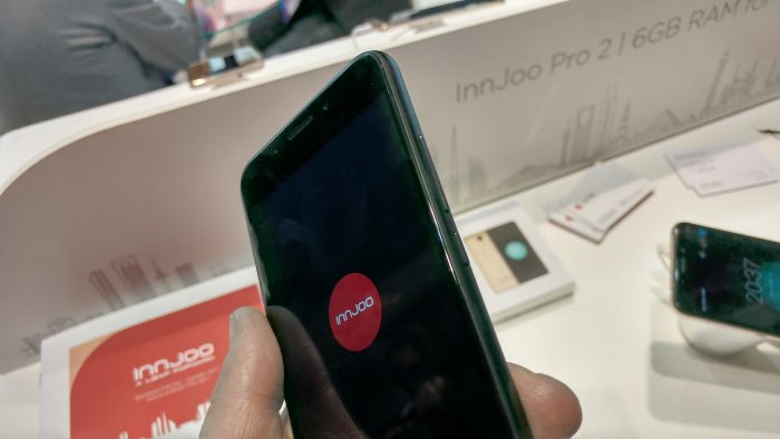 MWC   InnJoo Pro 2 Hands on.