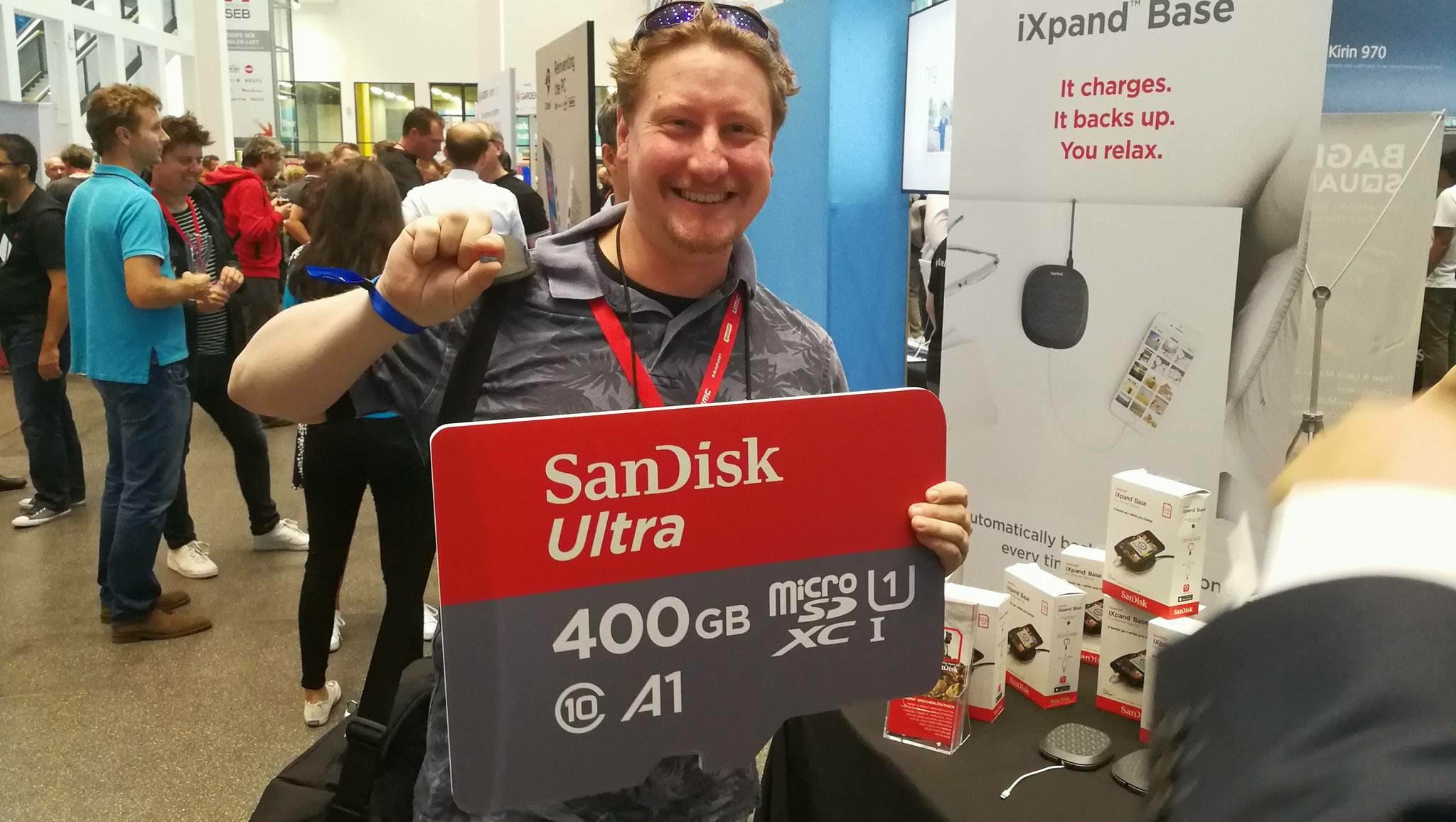 SanDisk to release a whopping 400GB SD Card.