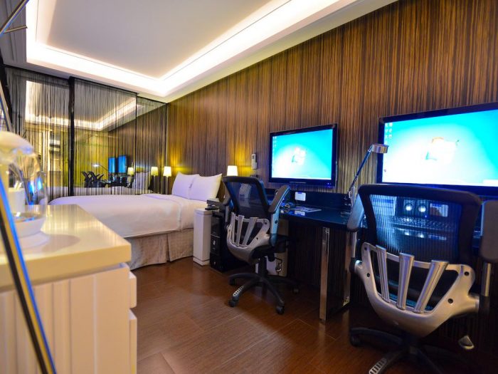 Fancy a hotel room with gaming PCs inside?