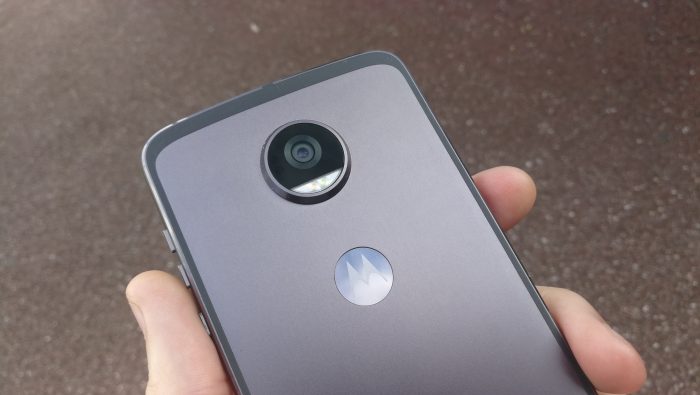 Hands on with the Moto Z2 Play