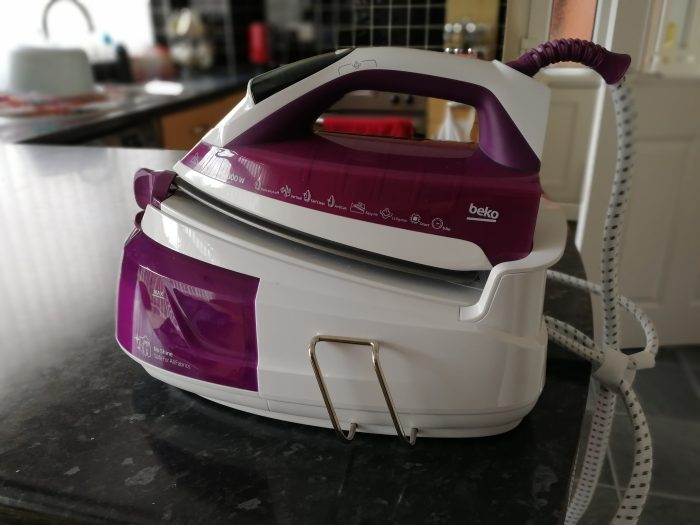 Beko SGA7126P Steam Generator Iron   Review