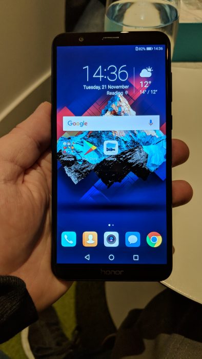 Hands on with the Honor 7X