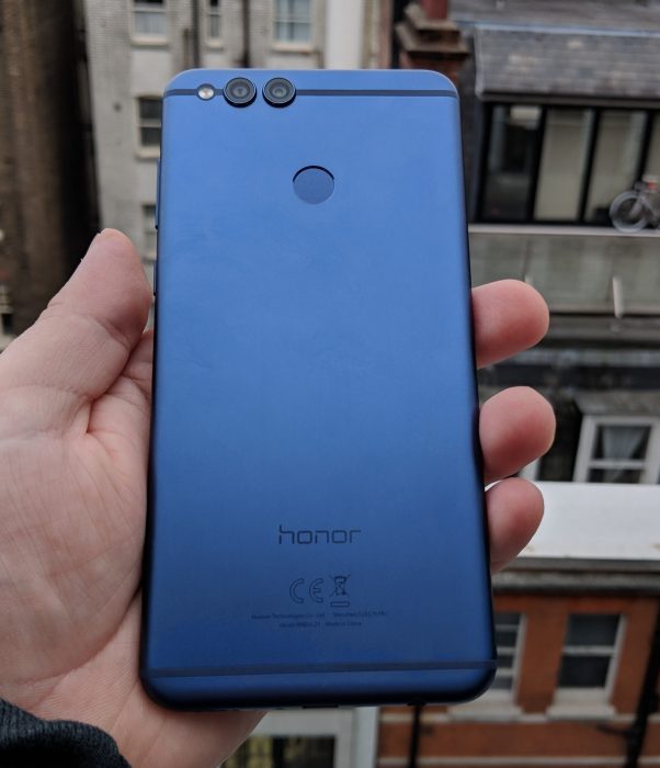 Hands on with the Honor 7X