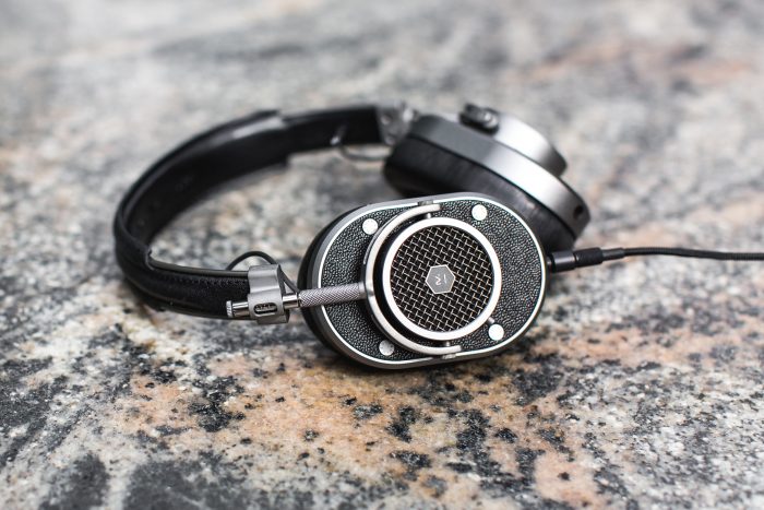 Master & Dynamic MH40 Premium Headphones   A Review