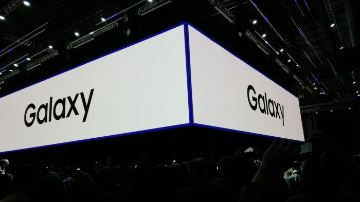 #MWC18   #EE confirm that they will range to Galaxy S9 and S9+