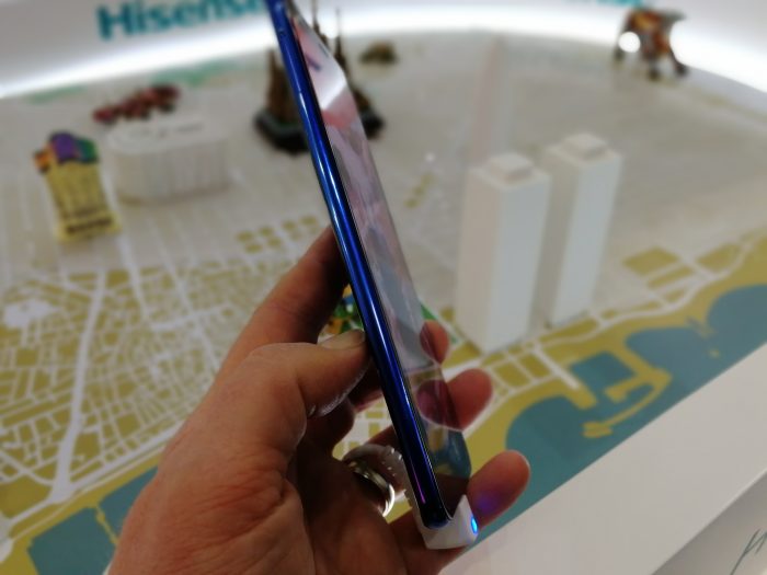 #MWC18   Hands on with the Hisense Infinity H11 Pro