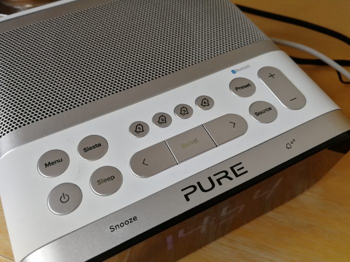 Pure Siesta S6 Digital and FM Clock Radio with Bluetooth   Review