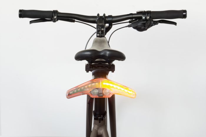 Blinkers   Smart lighting system for Cyclists