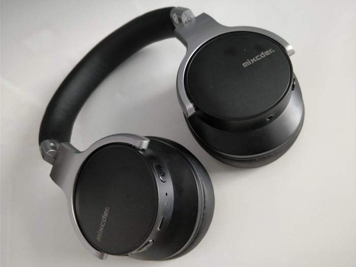 Mixcder E7 active noise cancelling headphones   Review.