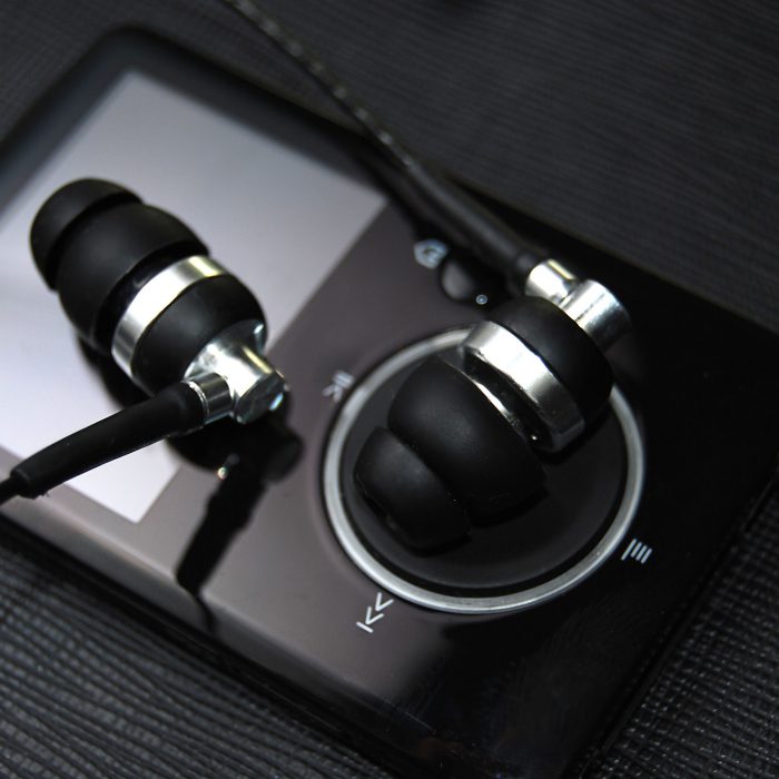 Brainwavz introduces its M2 IEM