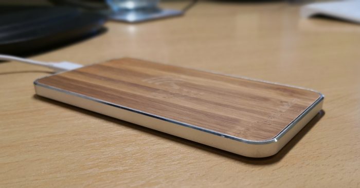 FuseChicken   Gravity Touch Premium Wireless Charging Base   Review