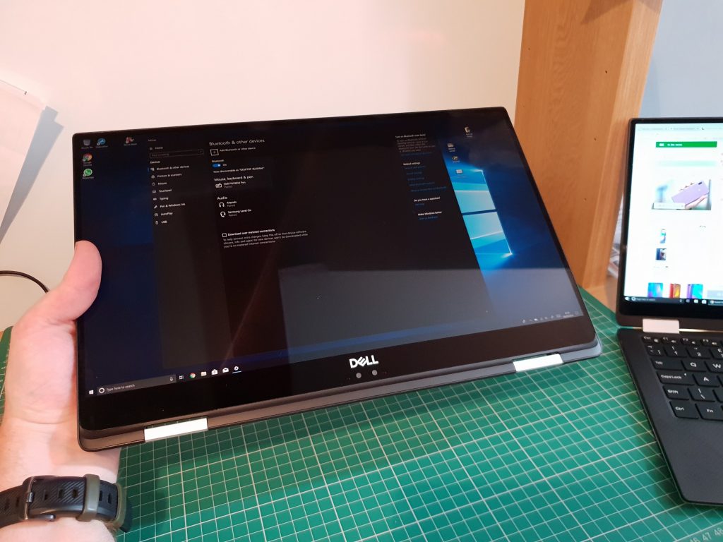 Dell XPS 15 2 in 1 Laptop   Review