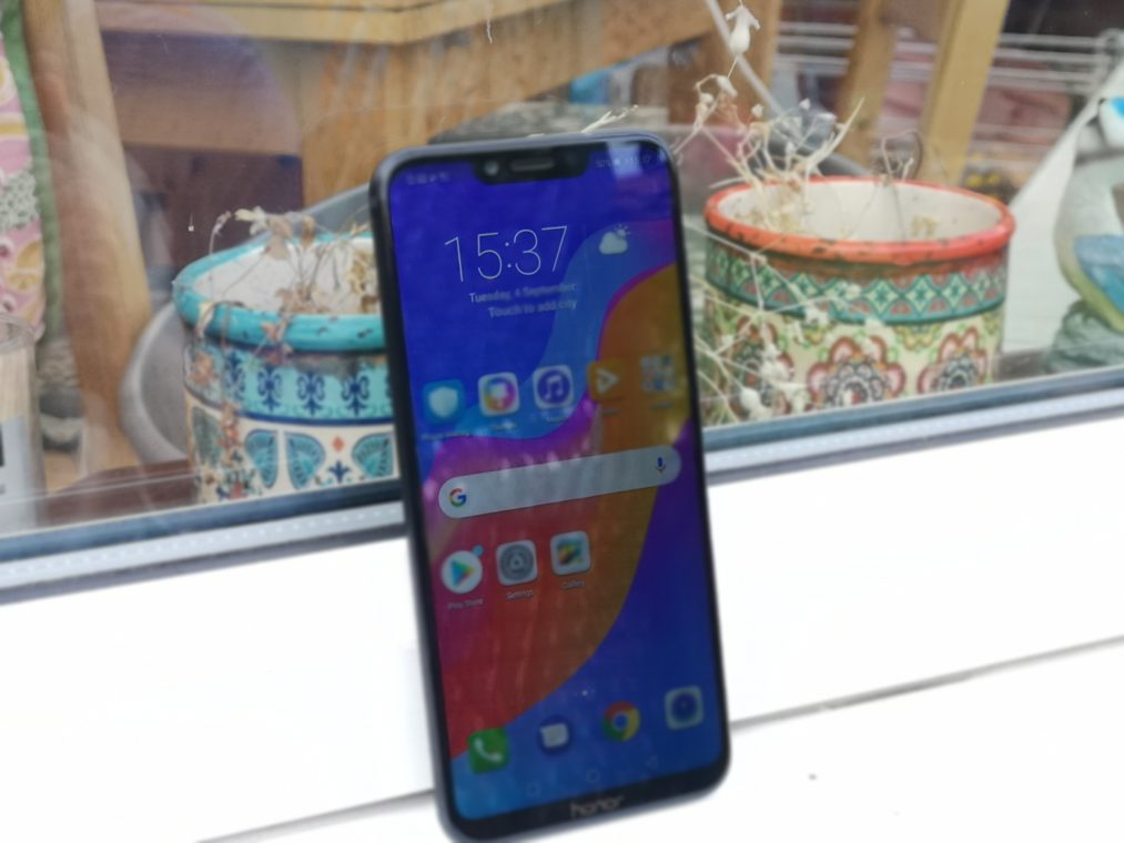 Honor Play   Review