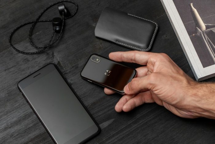 Palm, the ultra mobile smartphone companion, exclusive to Vodafone