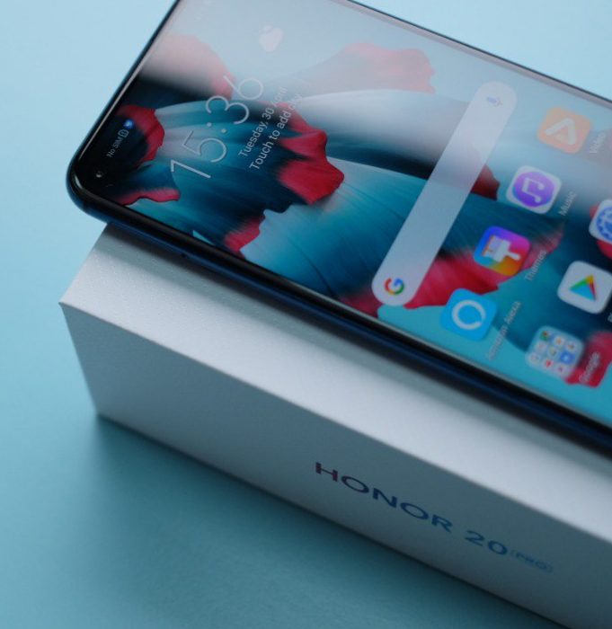 Honor 20 Pro official images appear